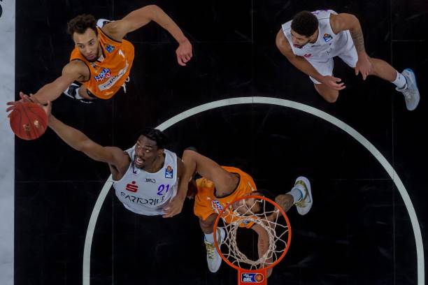 期待他将再 期待他将再